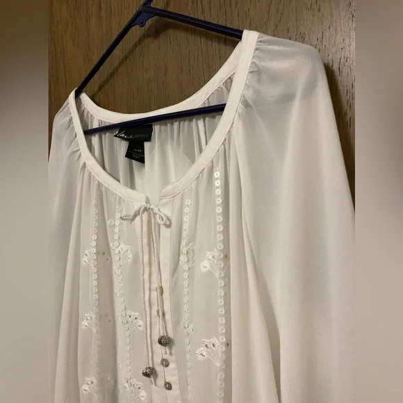 Lane Bryant 22-24 sheer white peasant blouse - Picture 3 of 7